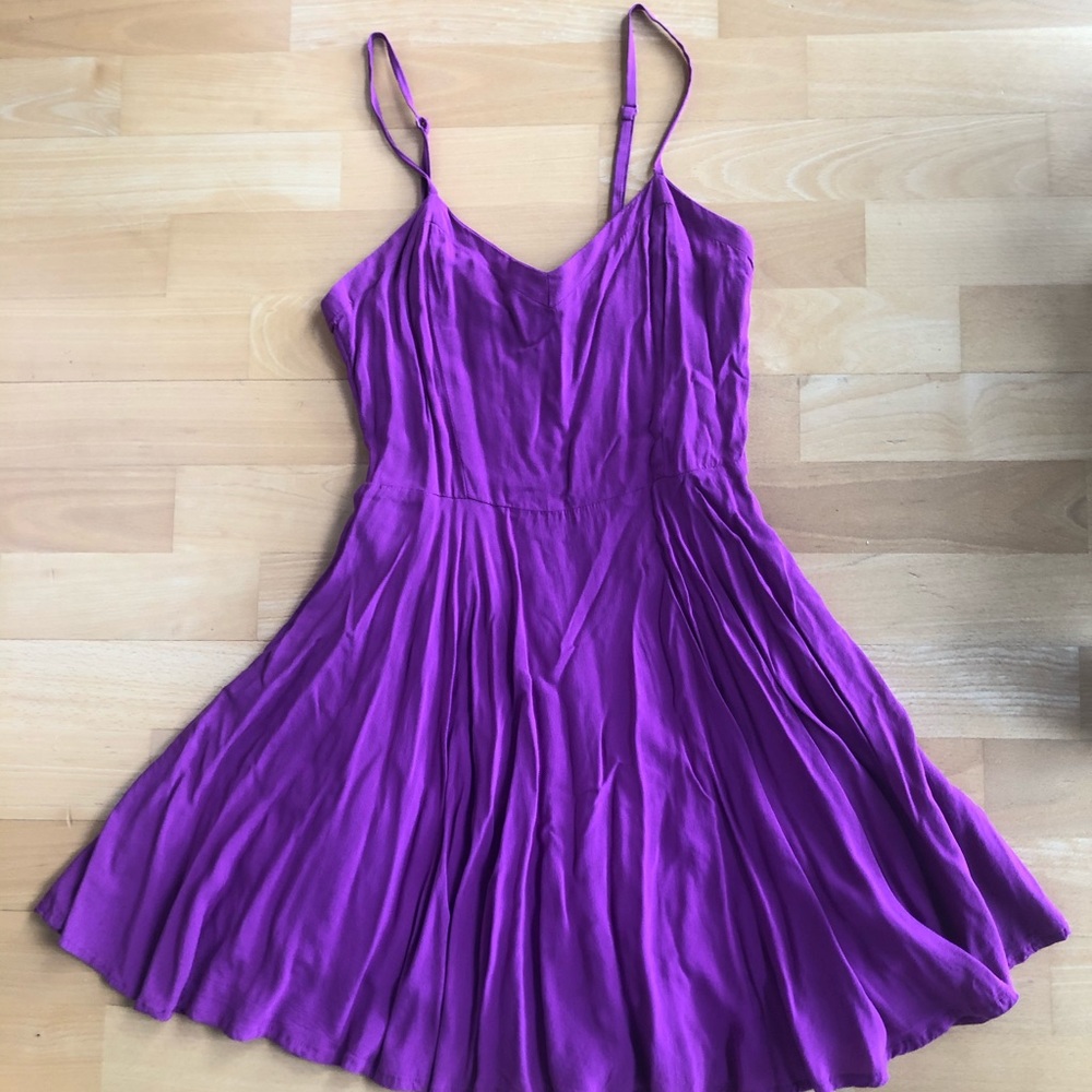 Aritzia Talula Lipinski Dress in Purple - Picture 6 of 9